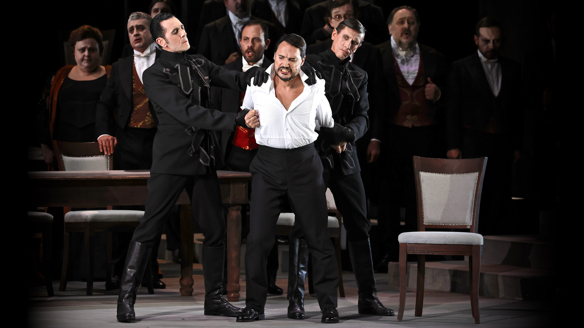 Opera-Carlo-Felice-Beatrice-di-tenda-prima-a