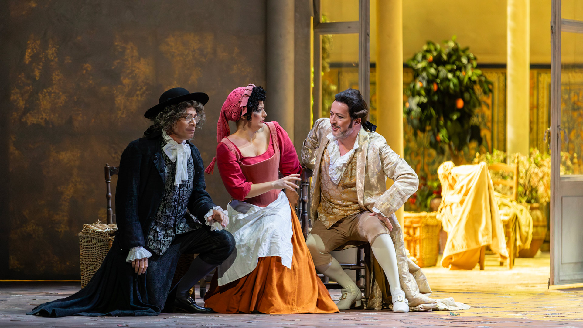 Nozze_di_Figaro_Teatro_Carlo_Felice_2a
